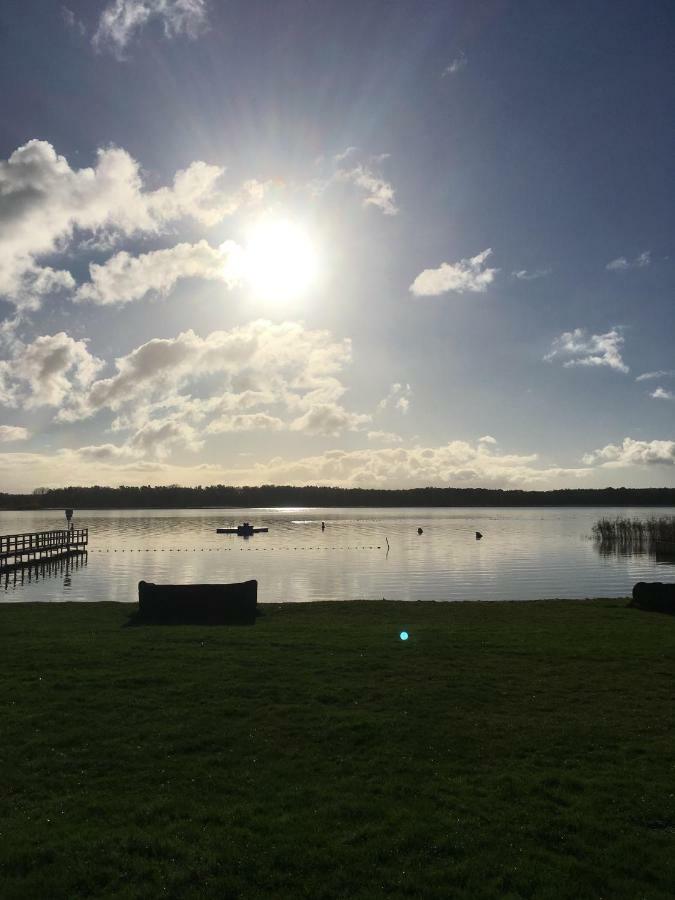 Ferienhaus Am Schweriner See Hohen Viecheln Esterno foto
