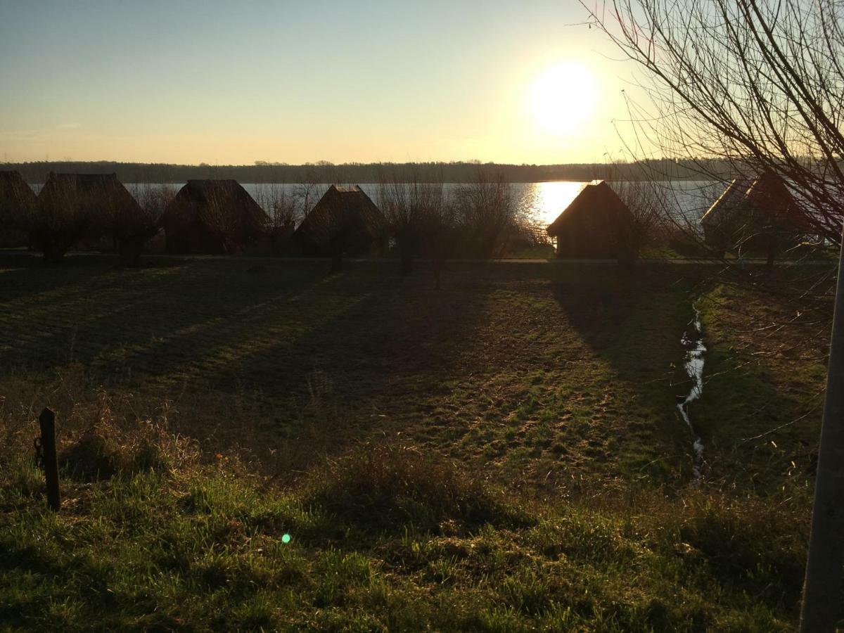 Ferienhaus Am Schweriner See Hohen Viecheln Esterno foto