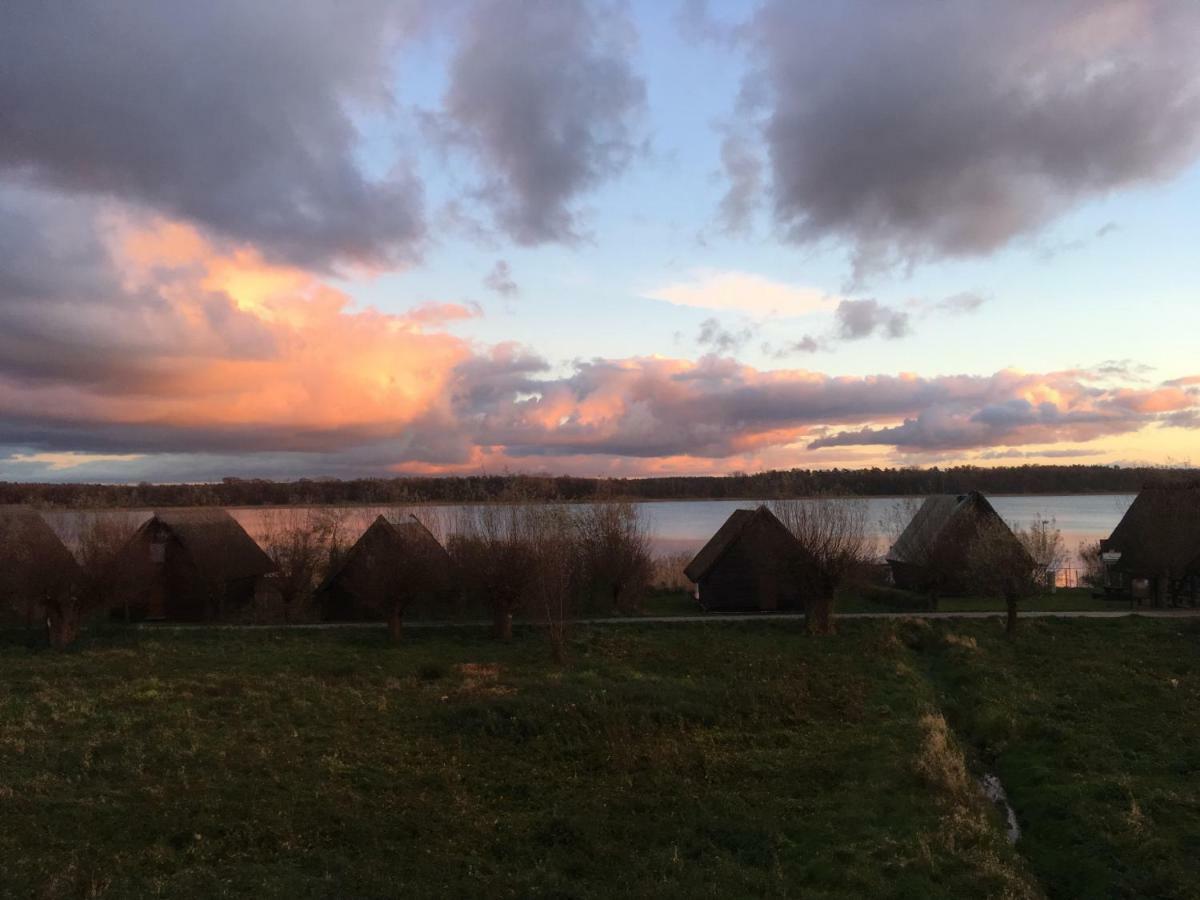 Ferienhaus Am Schweriner See Hohen Viecheln Esterno foto